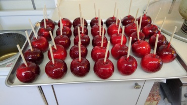 Candy Apples 4.jpg