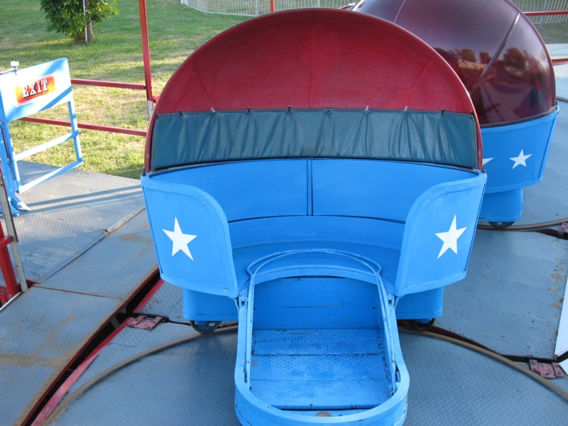 Tilt-O-Whirl 3